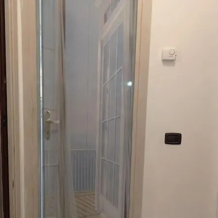 Parte Di Casa Nel Verde.