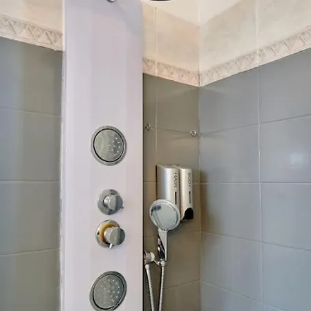 Parte Di Casa Nel Verde. Appartement